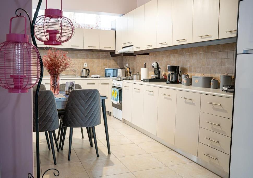 Luxury Apartments Platánion 외부 사진